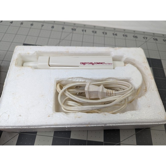 Clairol Crazy Curls Compact Curling Iron Styling Wand - Picture 12 of 13